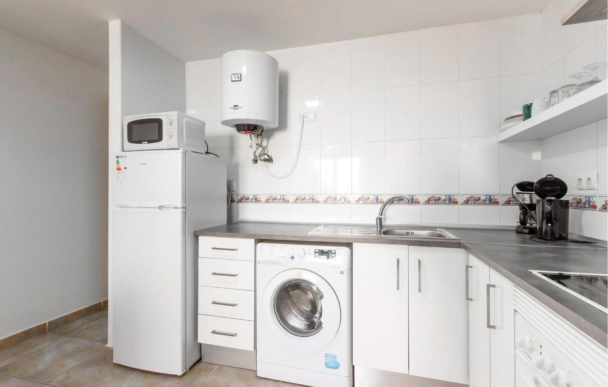 Amazing Apartment In Santa Pola Extérieur photo